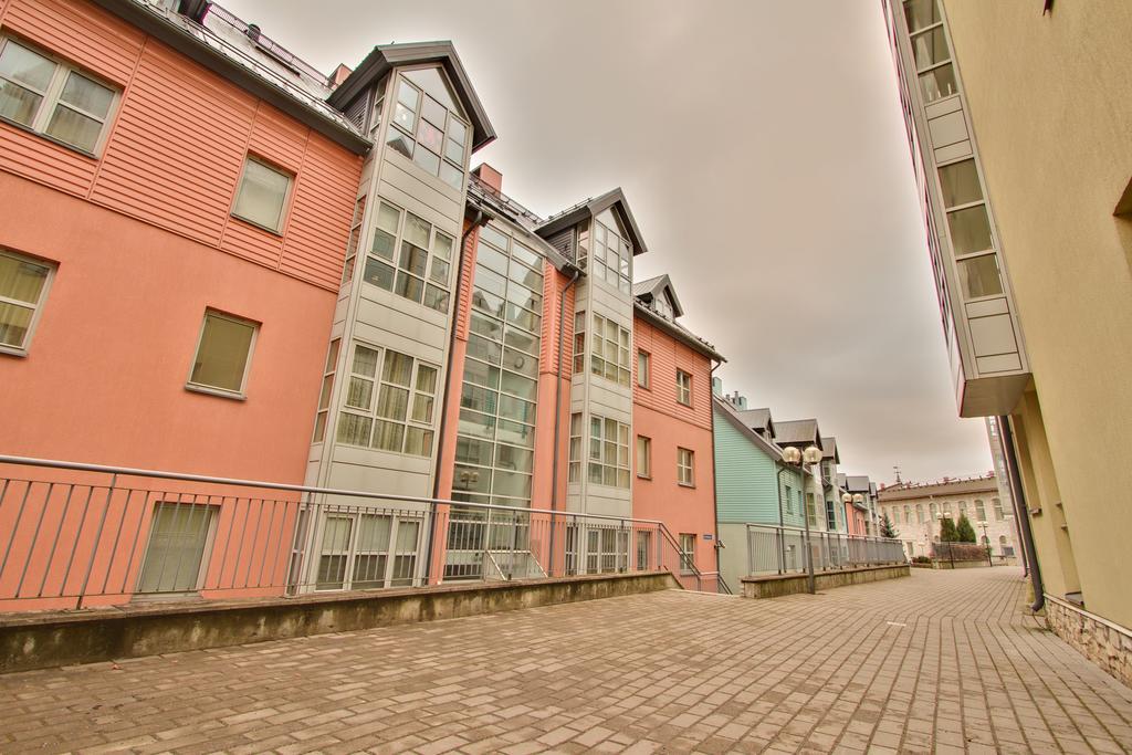Daily Apartments - Ilmarine/Port タリン エクステリア 写真