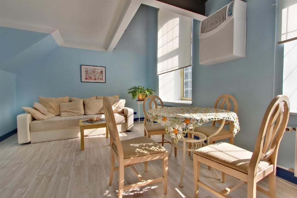 Daily Apartments - Ilmarine/Port タリン 部屋 写真